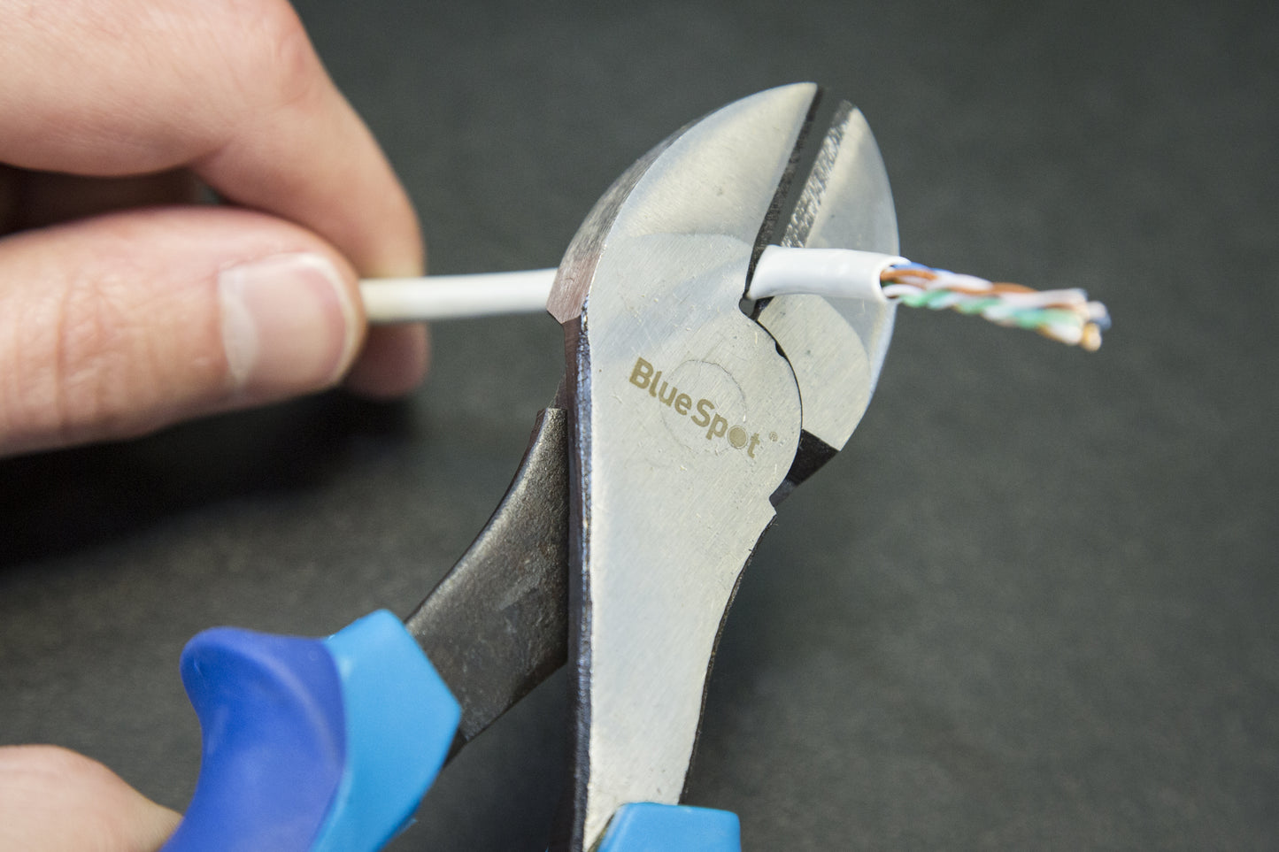 BlueSpot 180mm (7") Side Cutter Plier 08189