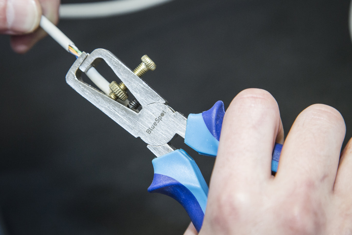 BlueSpot 150mm (6") Wire Stripper Plier 08190