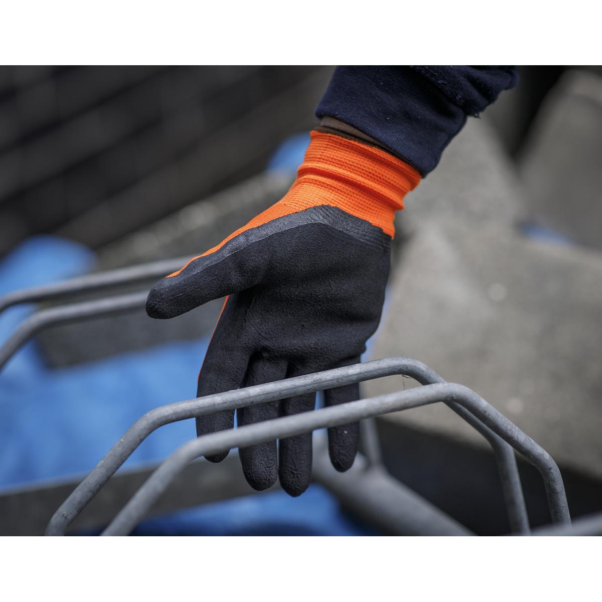 Sealey Foam Latex Grippa Gloves (Large) - Pair 9140L