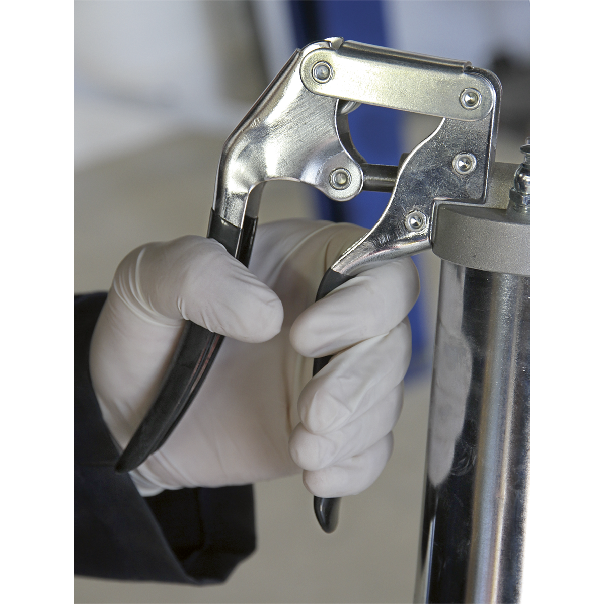 Sealey 3-Way Fill Pistol Type Grease Gun AK446