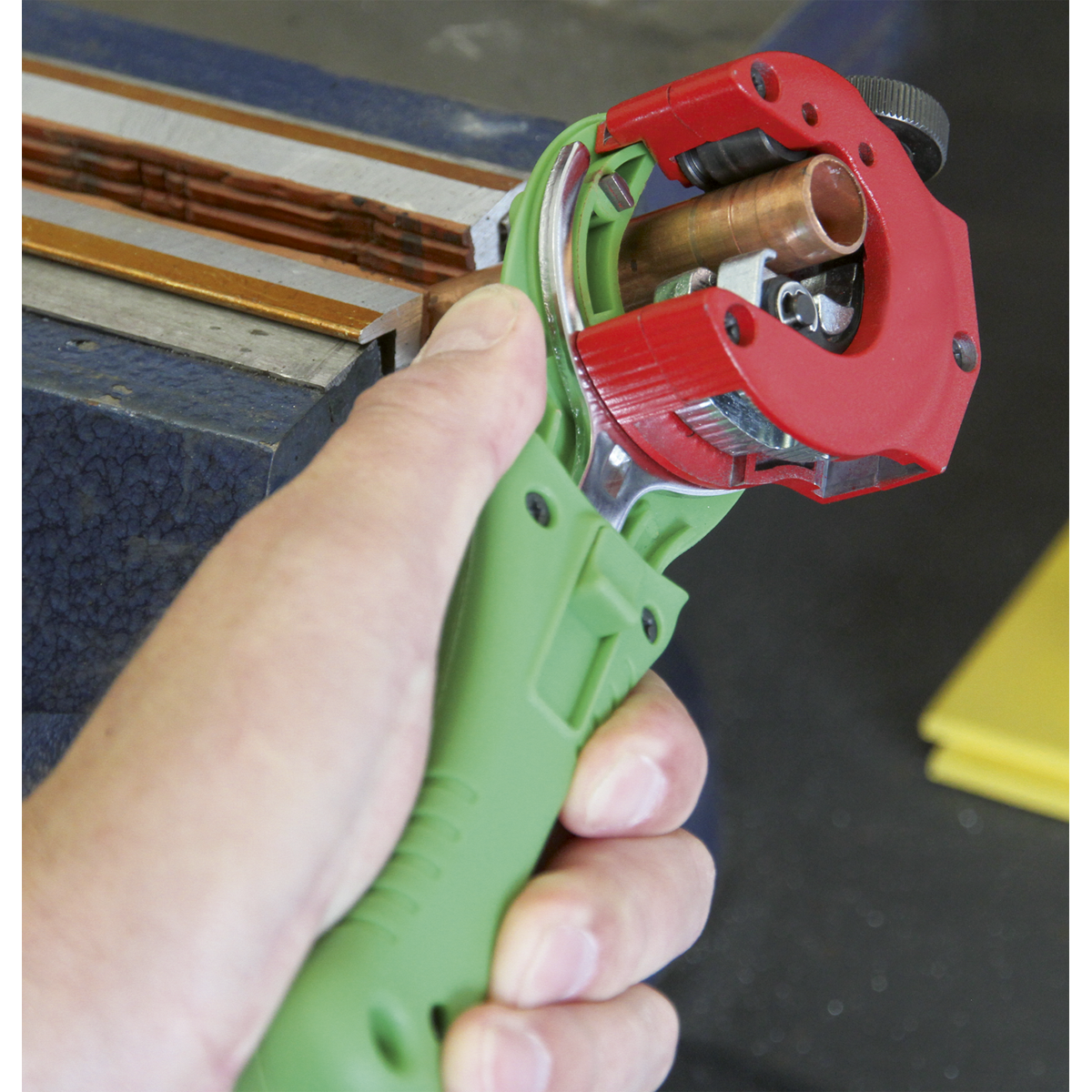 Sealey Ø6-28mm 2-in-1 Ratcheting Pipe Cutter AK5065