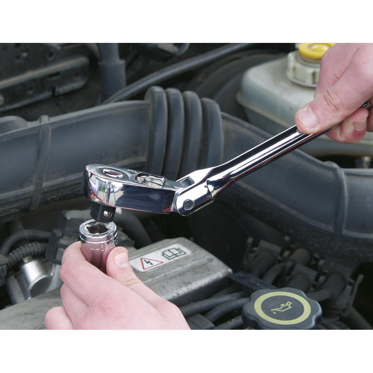 Sealey 445mm 1/2"Sq Drive Flexi-Head Ratchet Wrench with Pear-Head & Flip Reverse AK662F