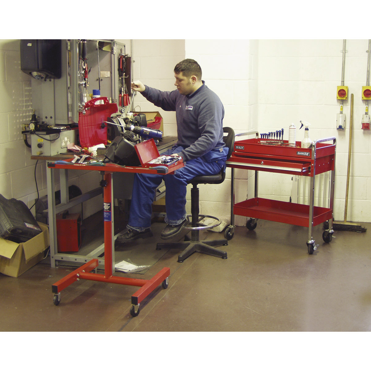 Sealey Adjustable-Height Mobile Workstation AP200