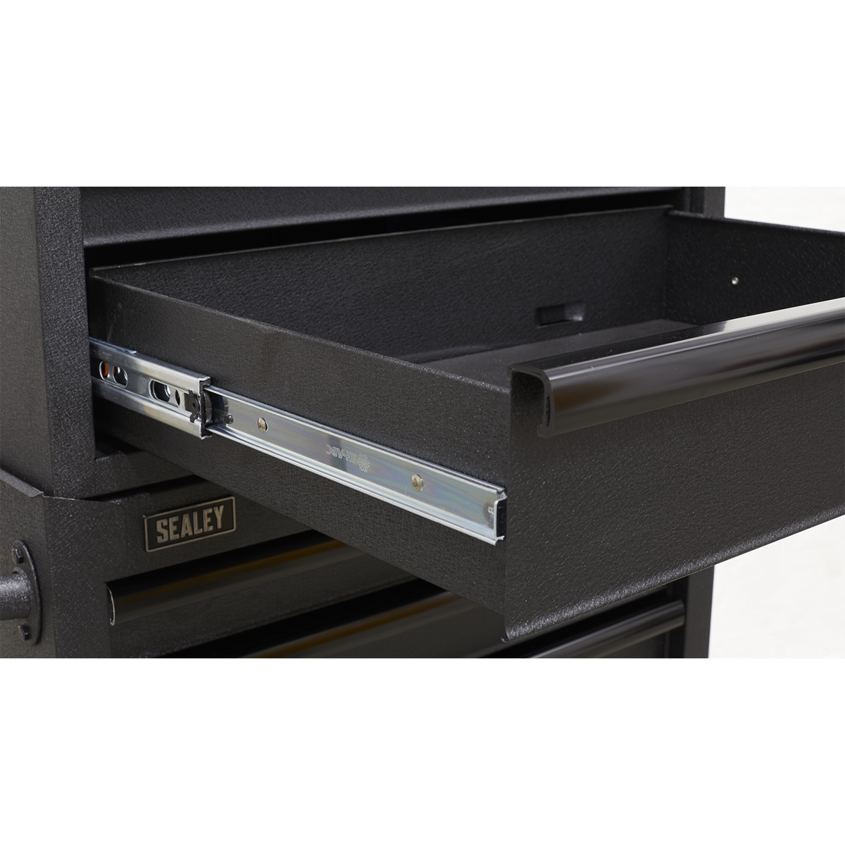Sealey 4 Drawer 660mm Topchest with Soft Close Drawers & Power Strip AP2704BE