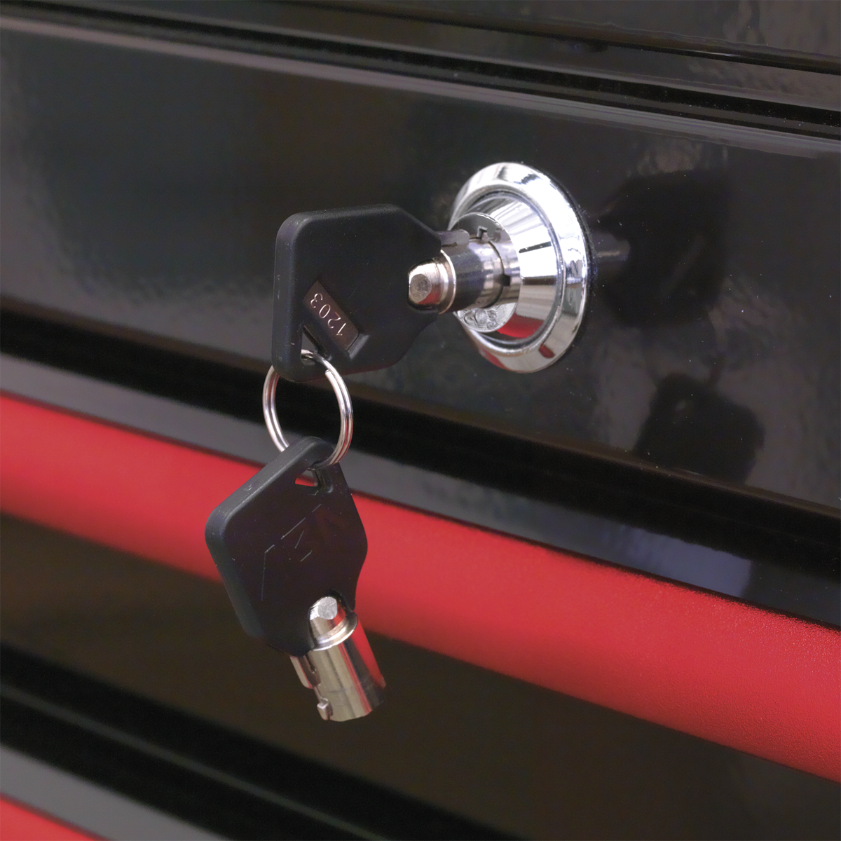 Sealey 4 Drawer Retro Style Topchest - Black with Red Anodised Drawer Pulls AP28104BR