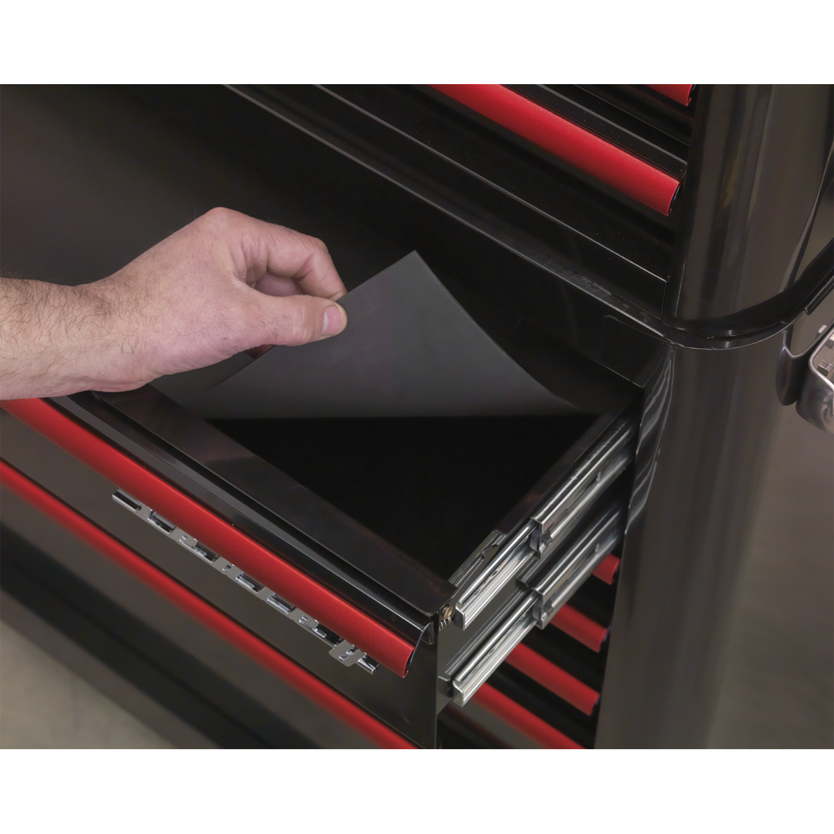 Sealey 4 Drawer Retro Style Rollcab - Black with Red Anodised Drawer Pulls AP28204BR