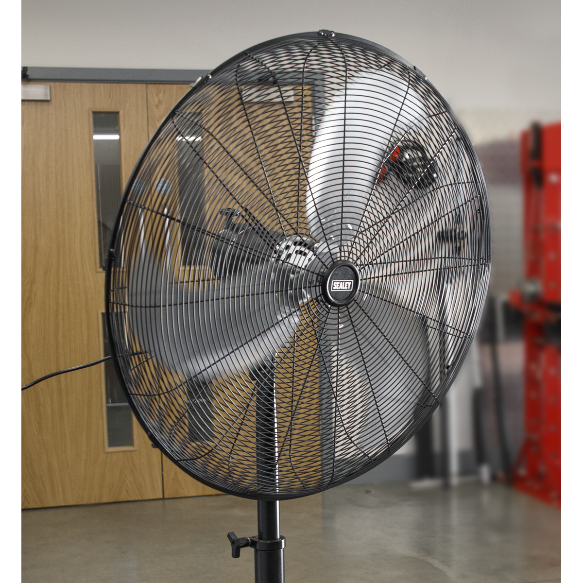 Sealey 30" Industrial High Velocity Oscillating Pedestal Fan HVSF30