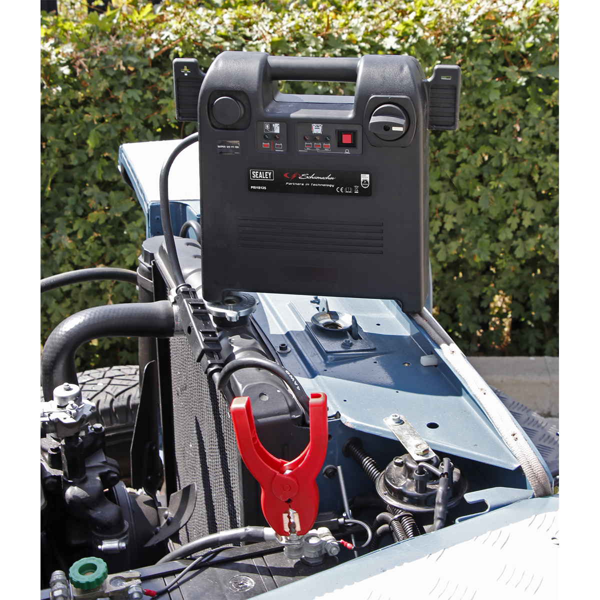 Sealey Schumacher® 1700A 12V RoadStart® Emergency Jump Starter - DEKRA Approved PBI1812S