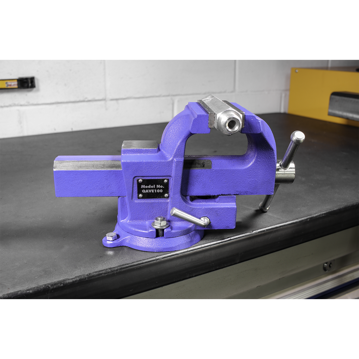 Sealey 100mm Quick Action Swivel Base SG Iron Vice QAVE100