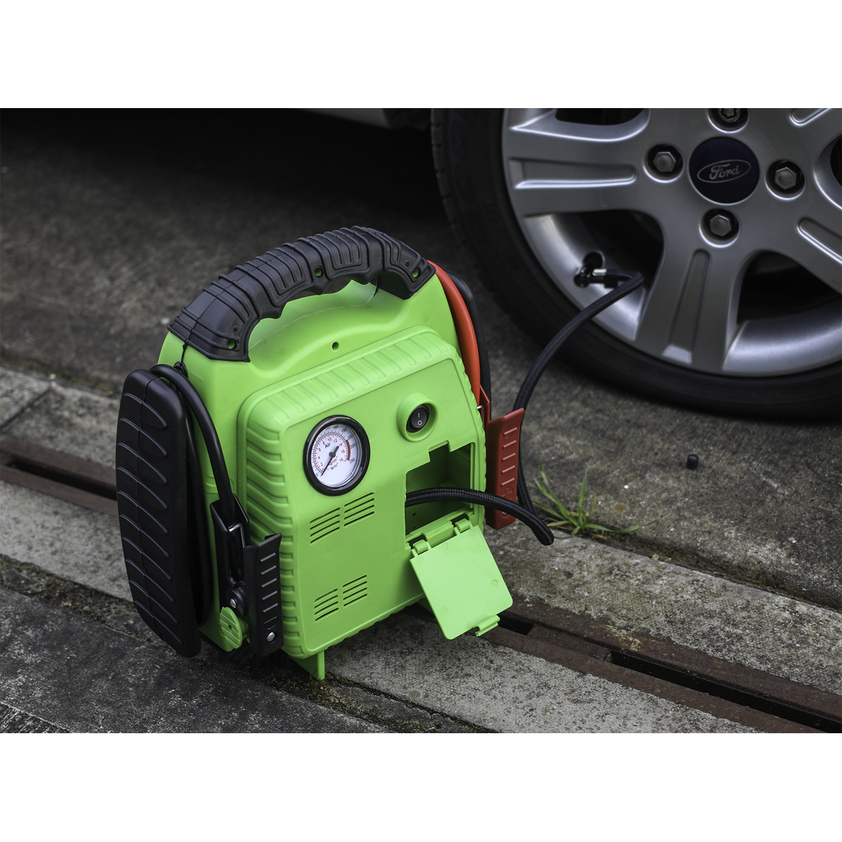Sealey 900A 12V RoadStart® Emergency Jump Starter - Hi-Vis with Air Compressor RS1322HV