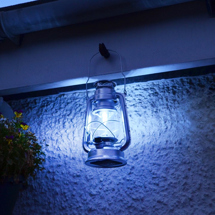 Amtech 15 LED hurricane lamp (silver) S8010