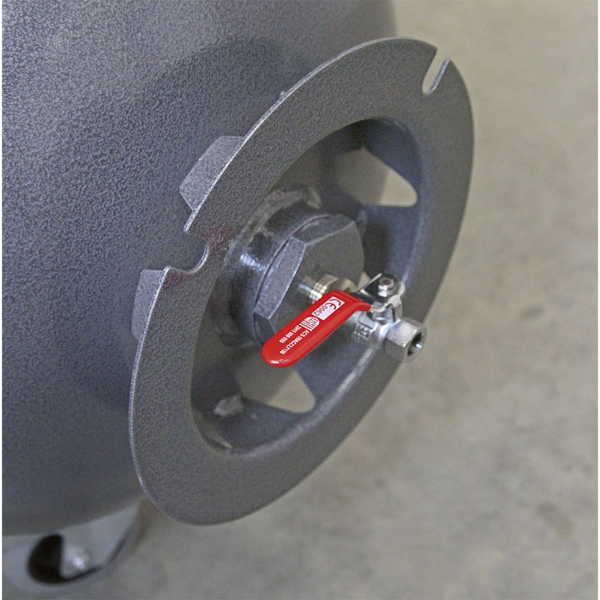 Sealey 200L Belt Drive Air Compressor 3hp with Front Control Panel SAC3203B