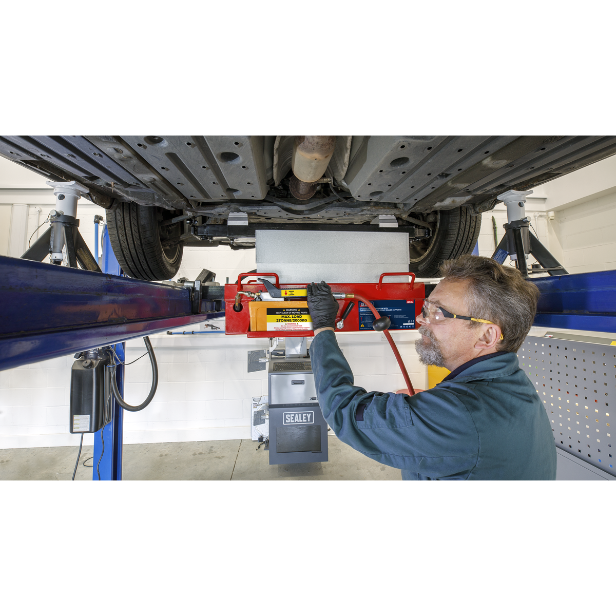 Sealey 2tonne Air Jacking Beam with 1.6m Extending Arms & Flat Roller Supports SJBEX200A