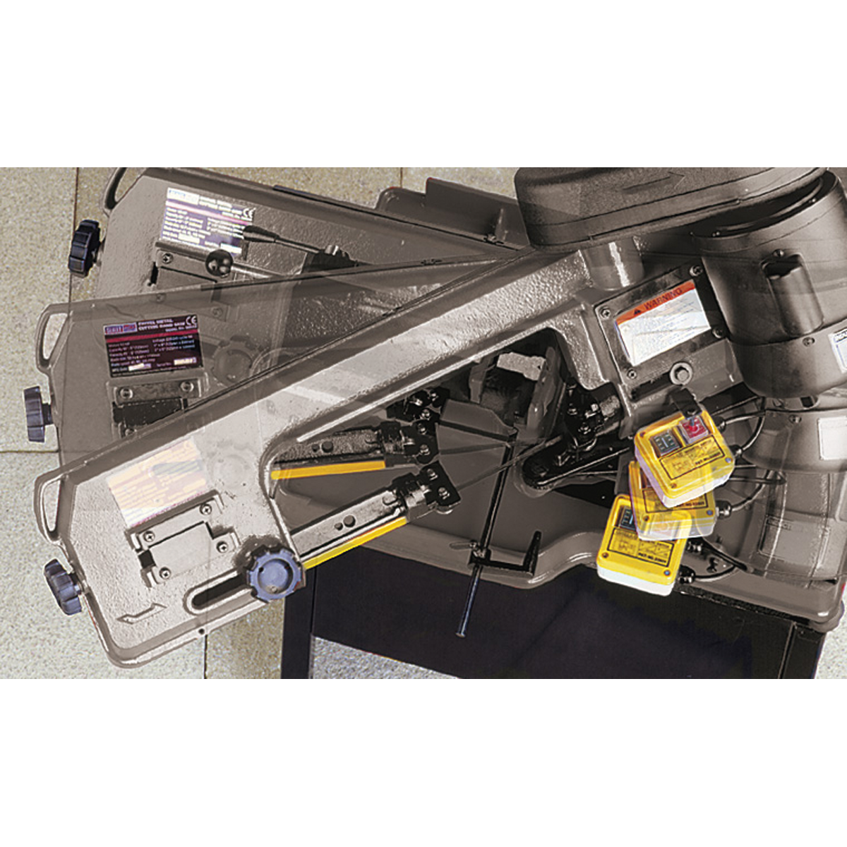 Sealey 150mm 3-Speed Metal Cutting Bandsaw with Quick Lock Vice & Stand SM65