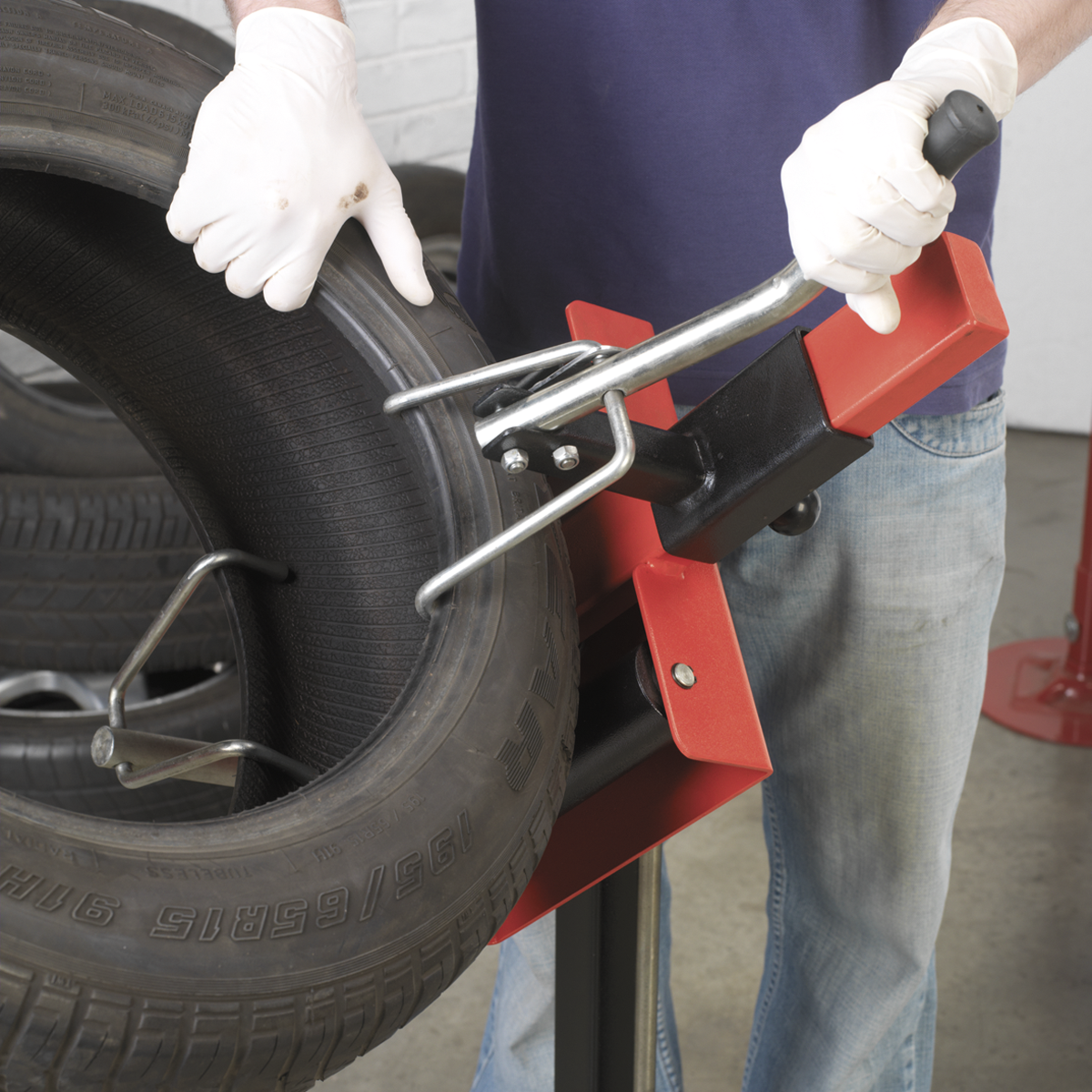 Sealey Manual Tyre Spreader with Stand TC970