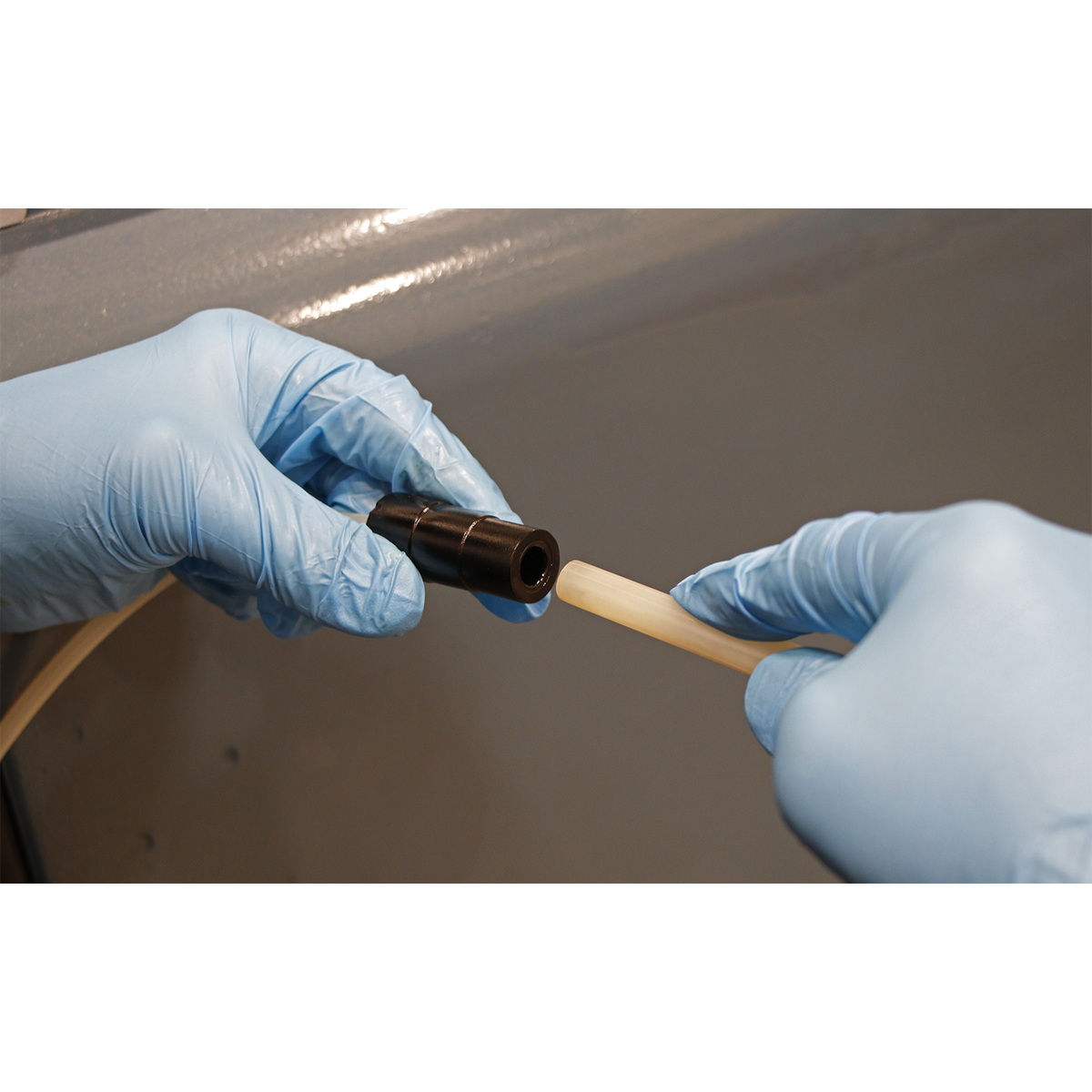 Sealey 18L Manual Vacuum Oil & Fluid Extractor & Discharge TP6906