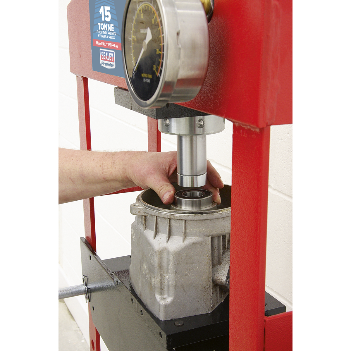 Sealey 15tonne Floor Type Hydraulic Press YK15FFP