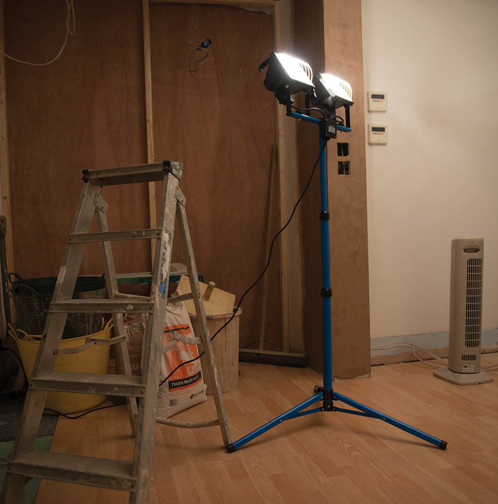Silverline Tripod Twin Site Light 2 x 400W 230V UK