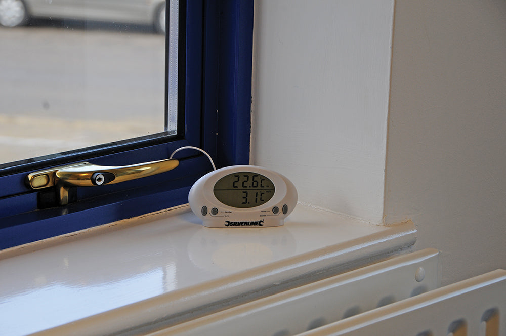 Silverline Indoor/Outdoor Thermometer -50°C to +70°C