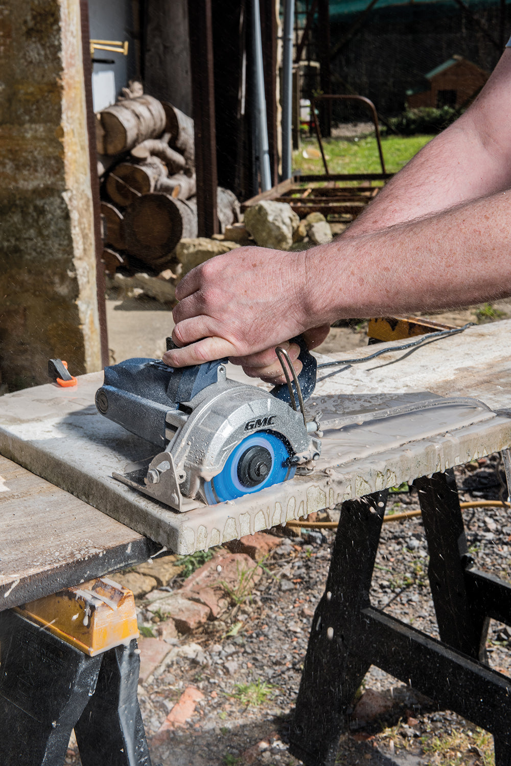 GMC 1250W Wet Stone Cutter 110mm GMC1250 UK