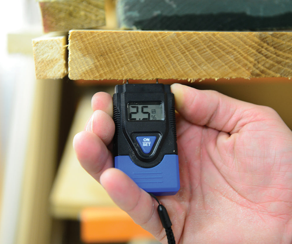 Silverline Digital Moisture Meter Wood: 6-42% Concrete: 0.2-2%