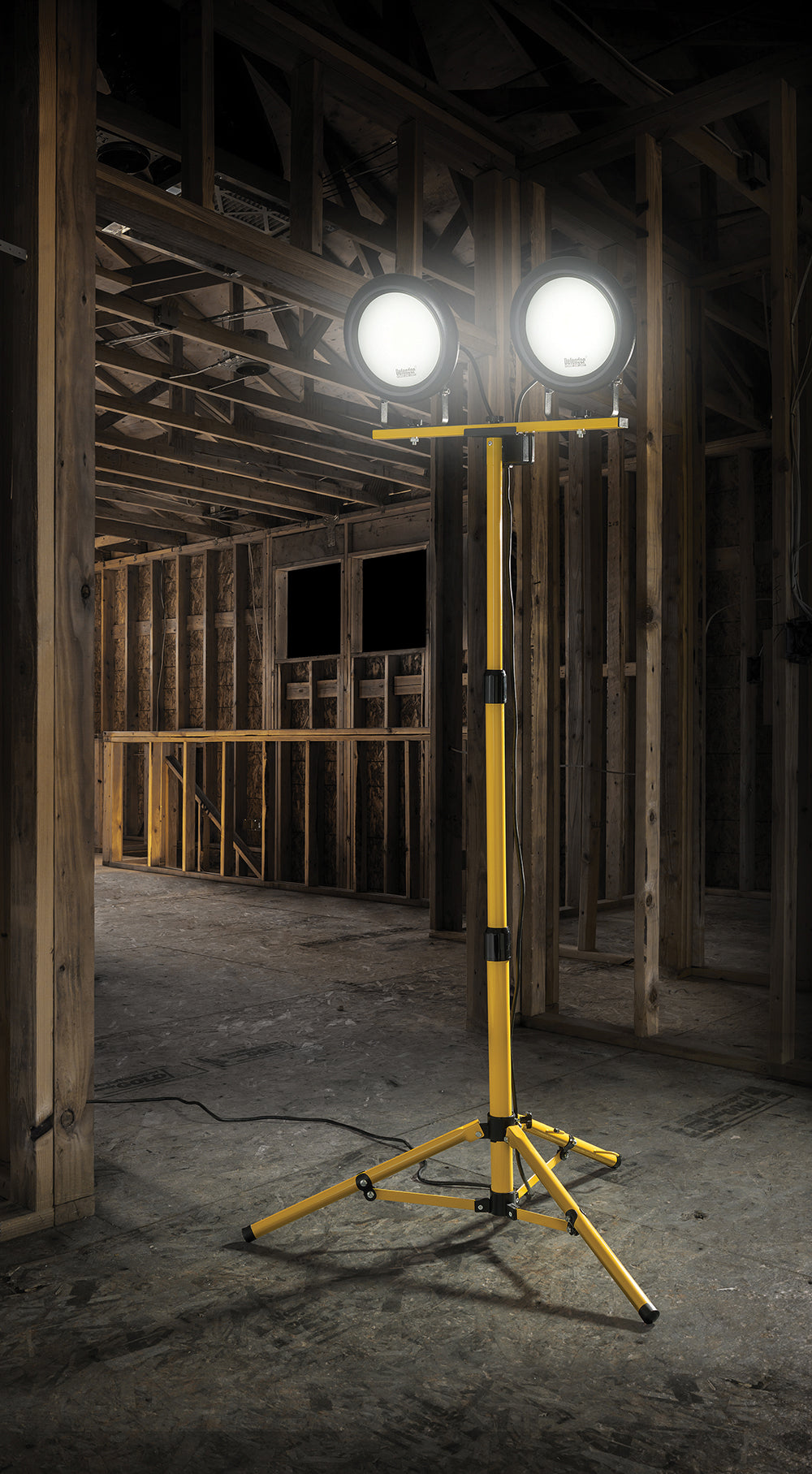 Defender DF4000 Twin Head LED Site Light 110V