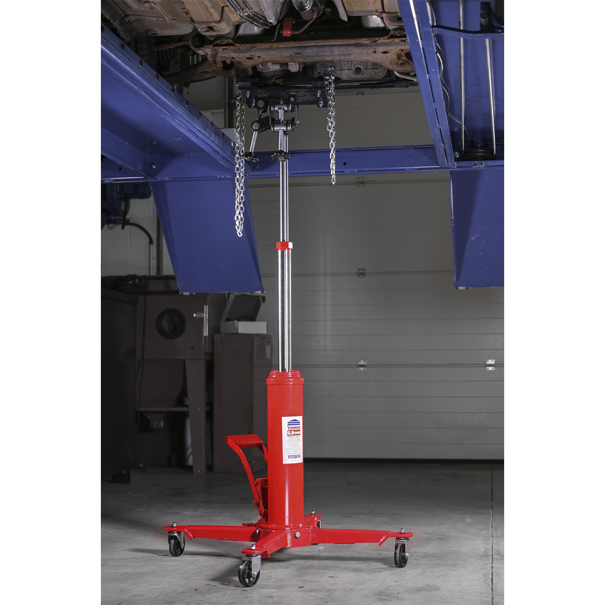 Sealey 0.8tonne Telescopic Vertical Transmission Jack 800TTJ