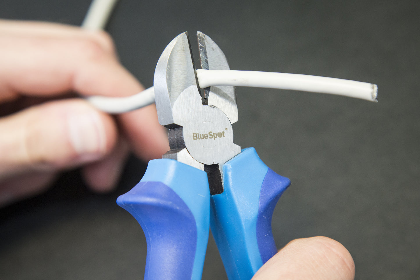 BlueSpot 150mm (6") Side Cutter Plier 08193
