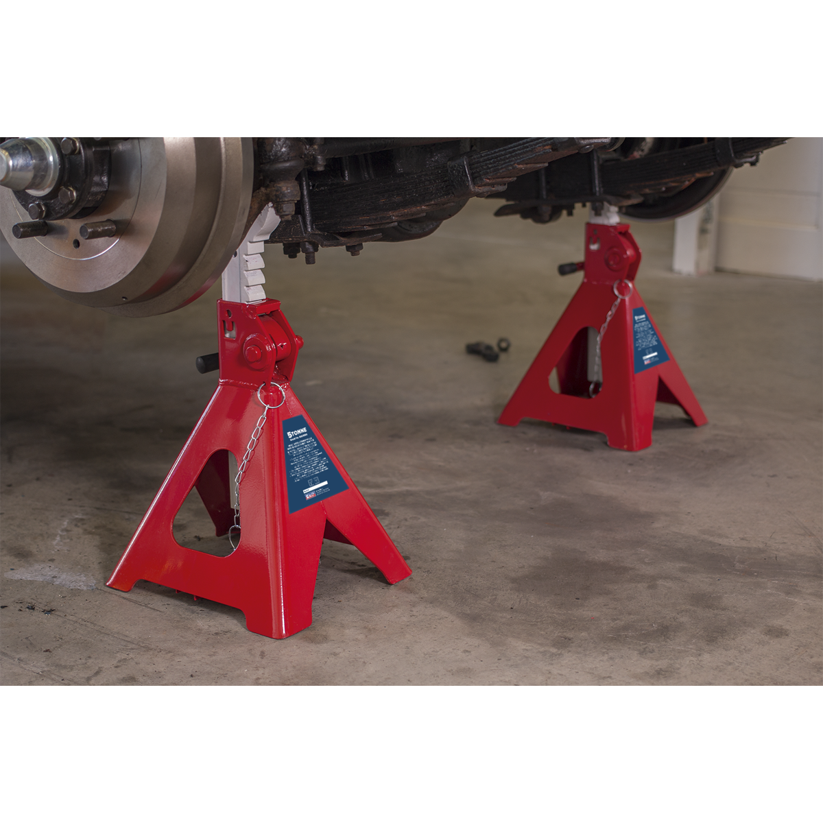 Sealey Auto Rise Ratchet Axle Stands (Pair) 5tonne Capacity per Stand AAS5000