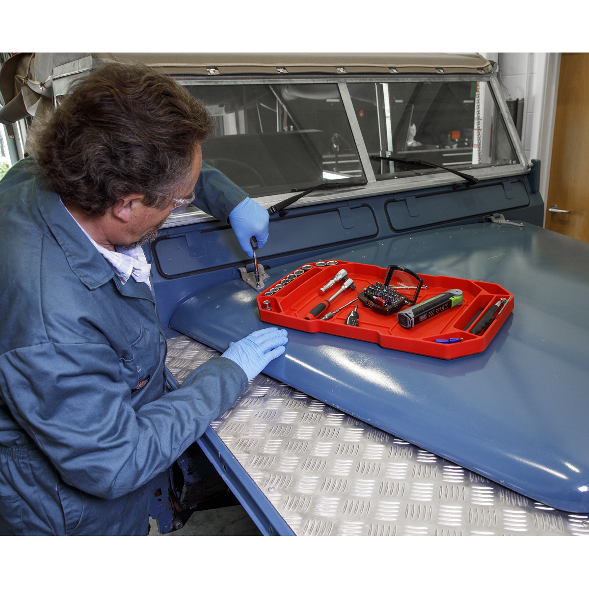 Sealey Flexible Tool Tray Non-Slip - 590 x 305 x 40mm APNST3