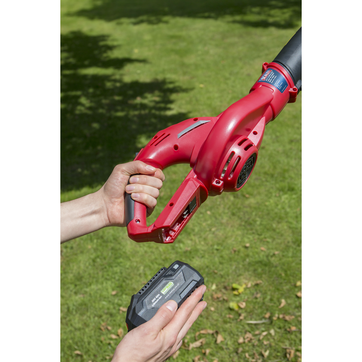 Sealey 20V SV20 Series Cordless Leaf Blower - Body Only CB20V