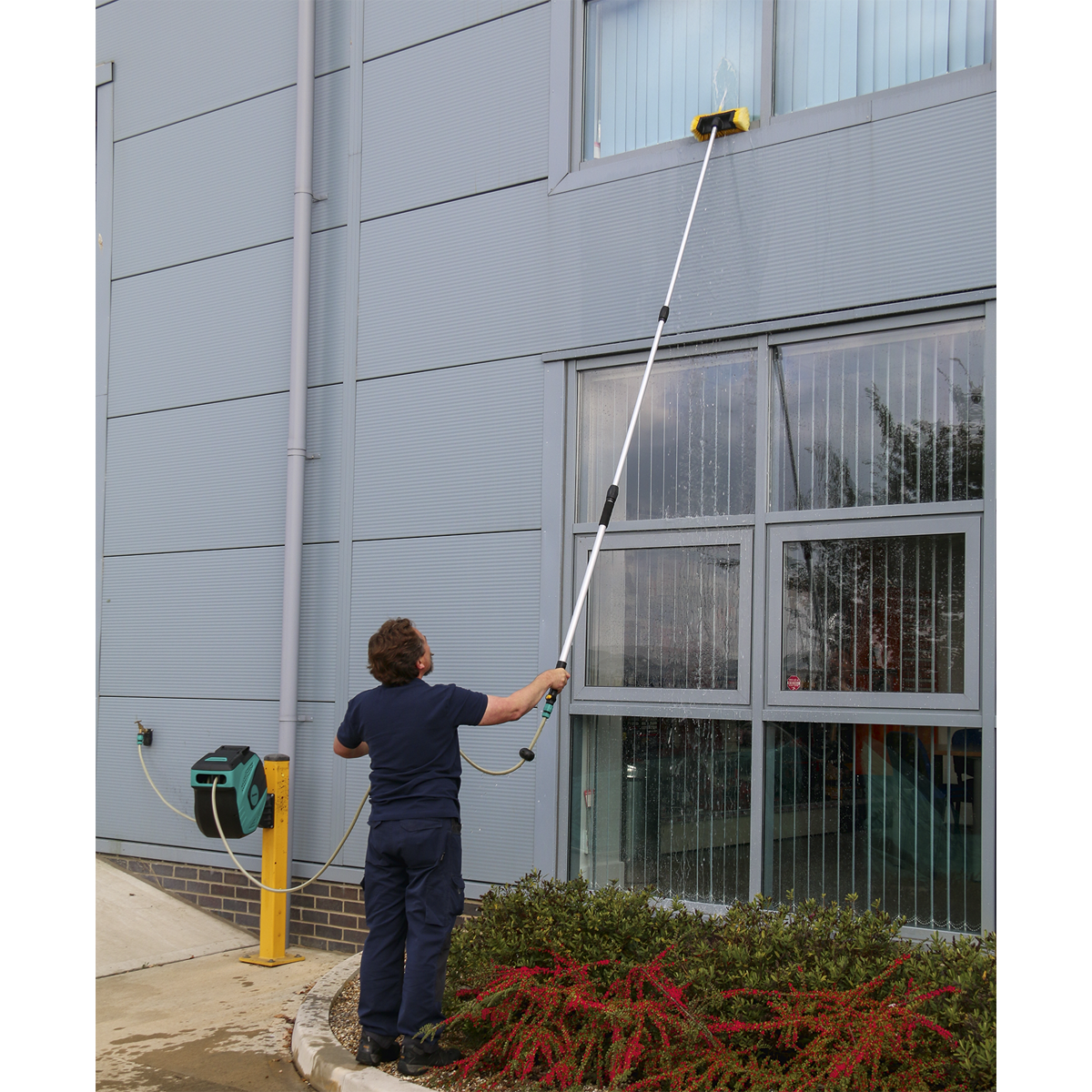 Sealey 3m 5-Sided Flo-Thru Brush with Telescopic Handle CC953
