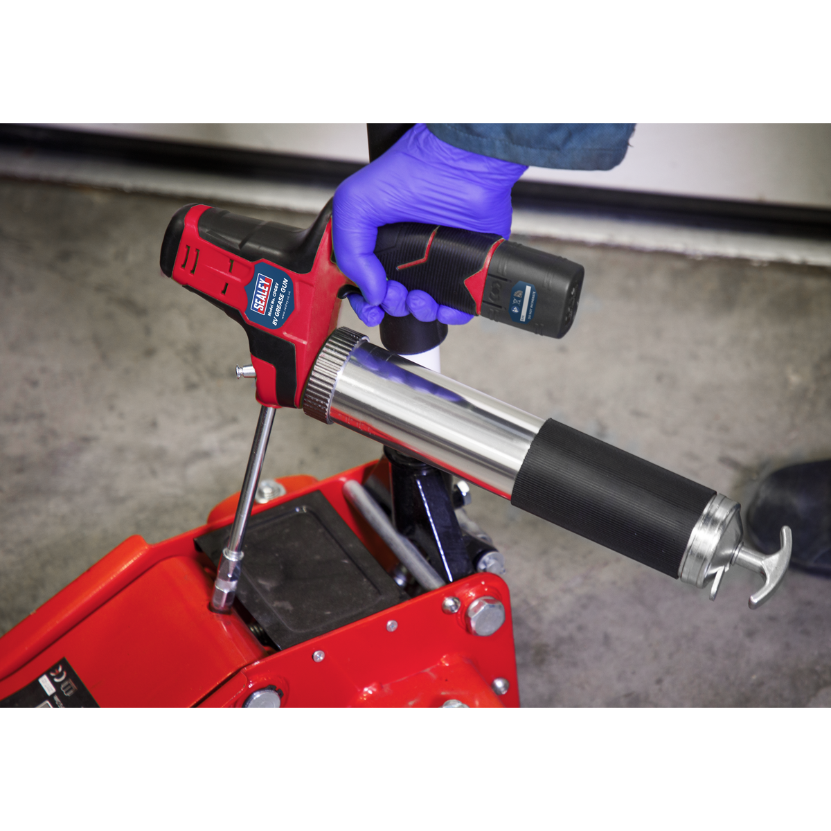 Sealey 8V Cordless Grease Gun CPG8V