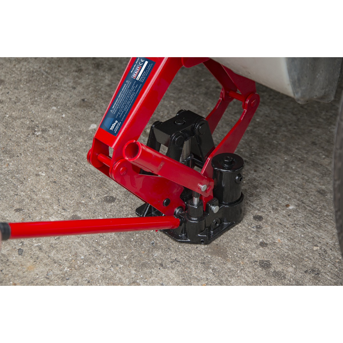 Sealey 700kg Hydraulic Scissor Jack HSJ07