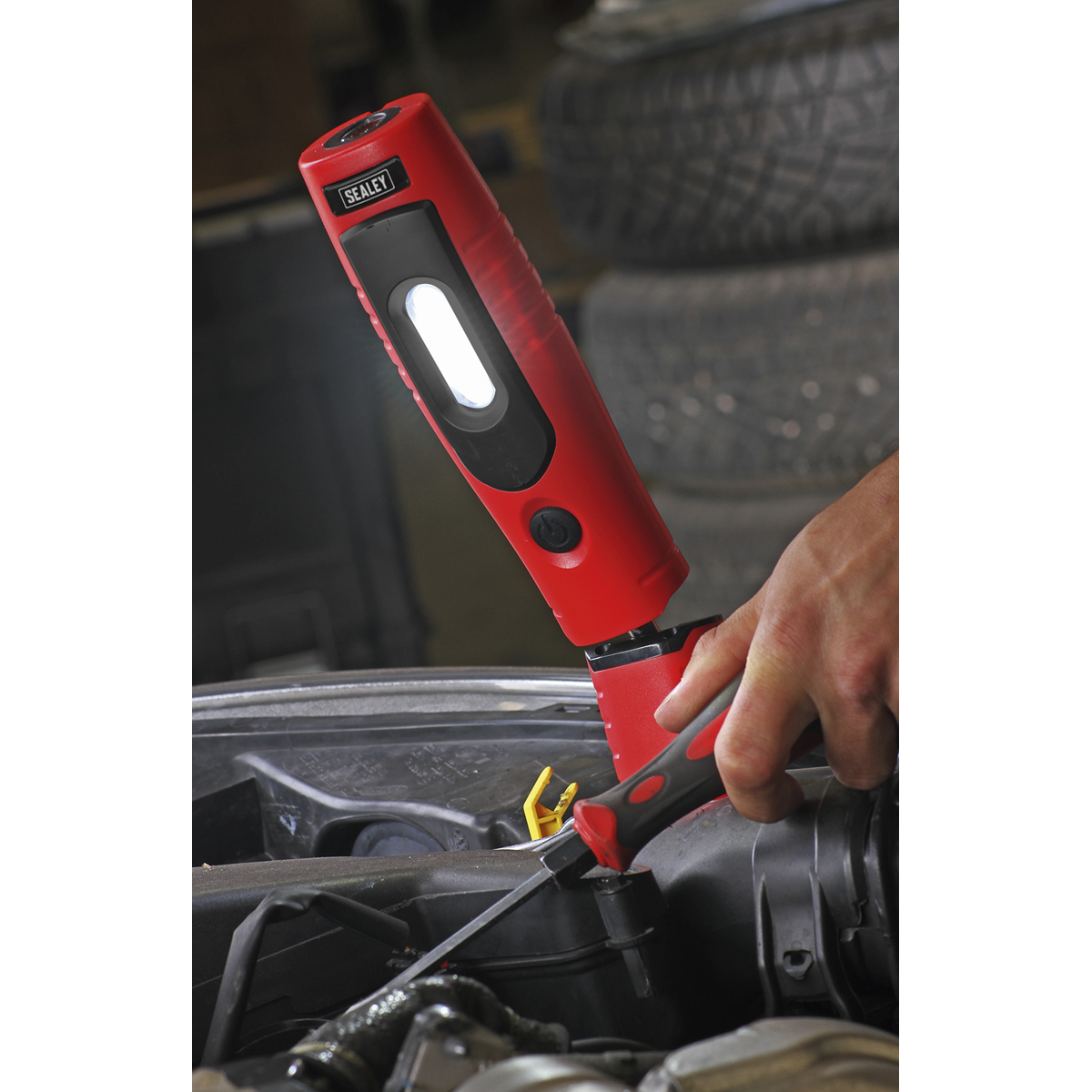 Sealey 360° 7 SMD & 3W SMD LED Rechargeable Lithium-ion Inspection Light LED3602R