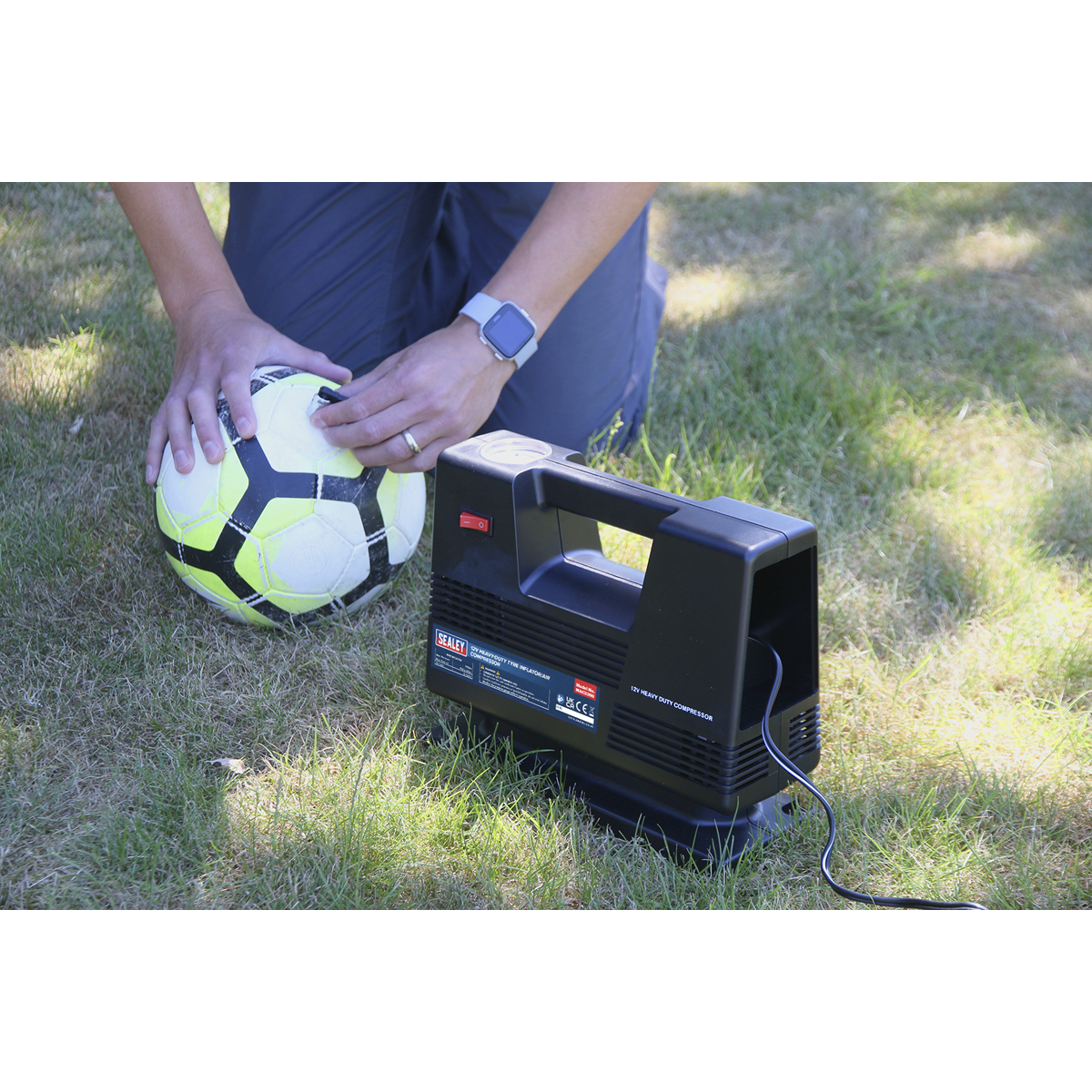 Sealey 12V Heavy-Duty Tyre Inflator/Air Compressor MAC2300