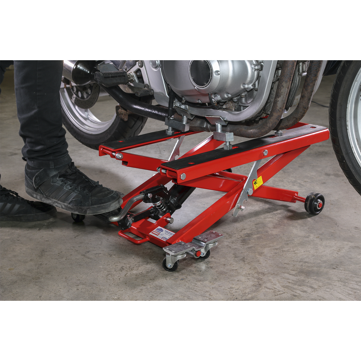 Sealey 500kg Scissor Motorcycle Lift with Frame Supports MC4500