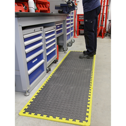 Sealey 1240 x 1825mm Interlocking EVA Foam Workshop Mat Set with Hi-Vis Edges MIC1218Y3