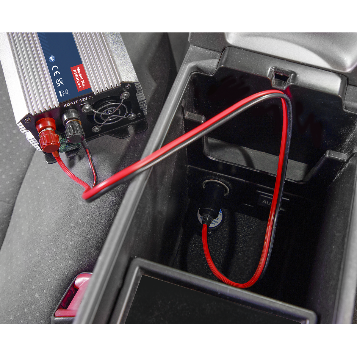 Sealey 500W Power Inverter 12V DC - 230V~50Hz PI500