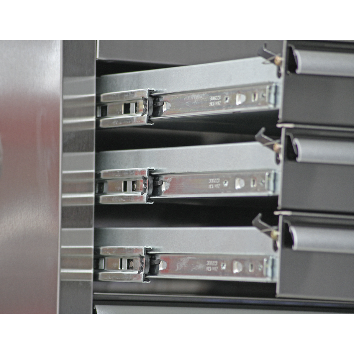 Sealey 4 Drawer 675mm Stainless Steel Heavy-Duty Topchest PTB66004SS