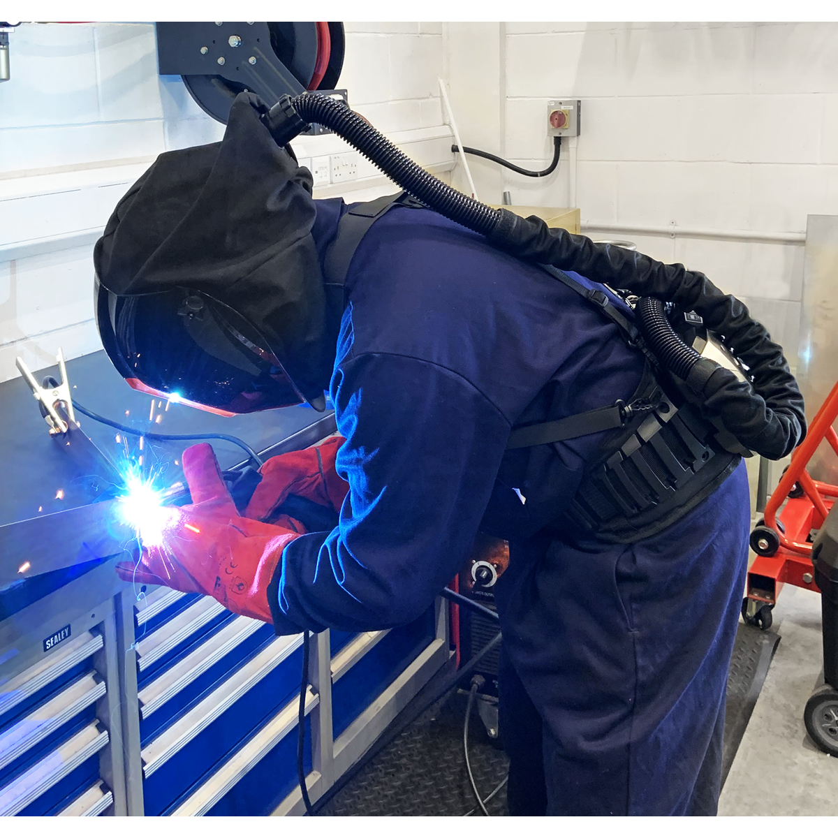 Sealey Auto Darkening Welding Helmet with Powered Air Purifying Respirator (PAPR) PWH615