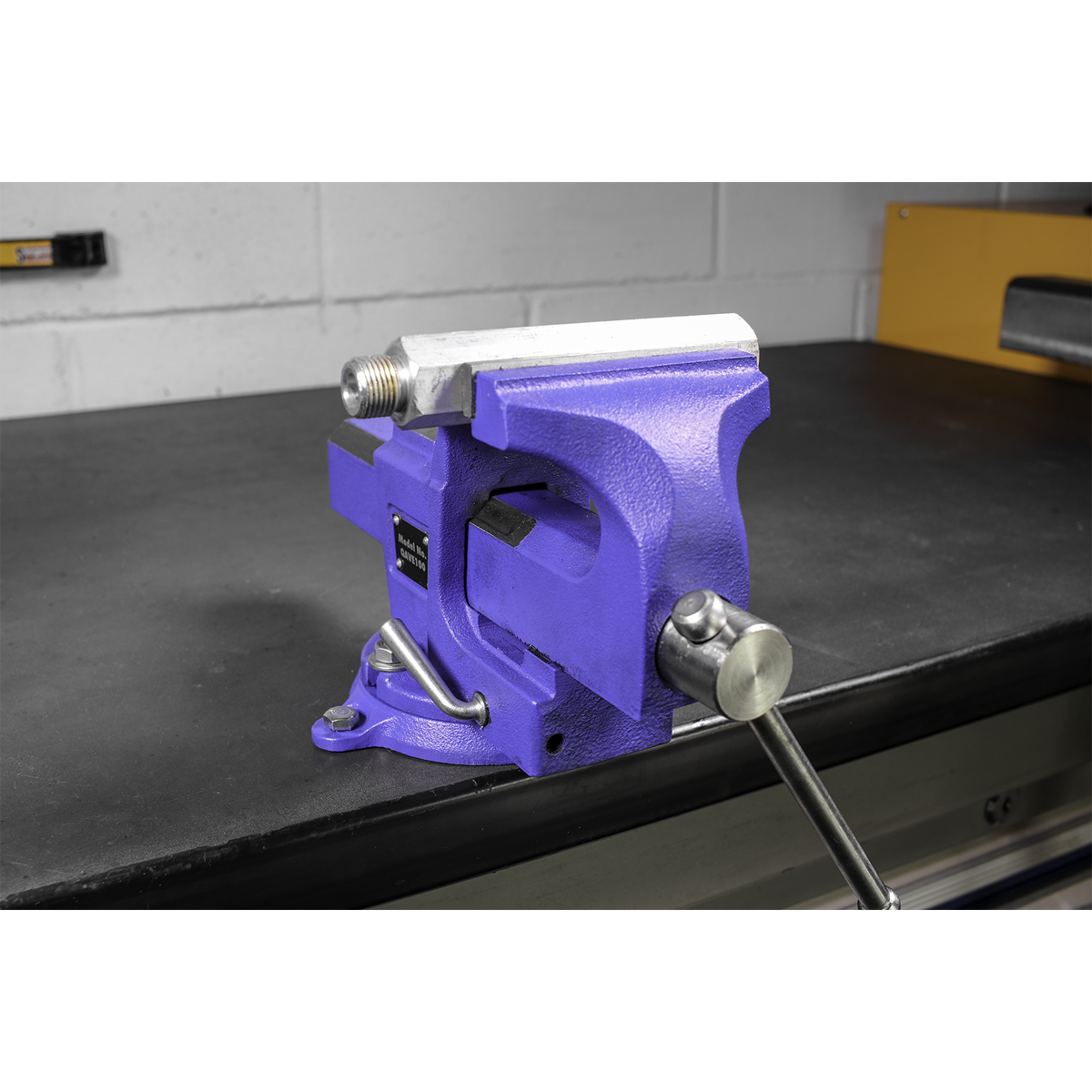 Sealey 100mm Quick Action Swivel Base SG Iron Vice QAVE100
