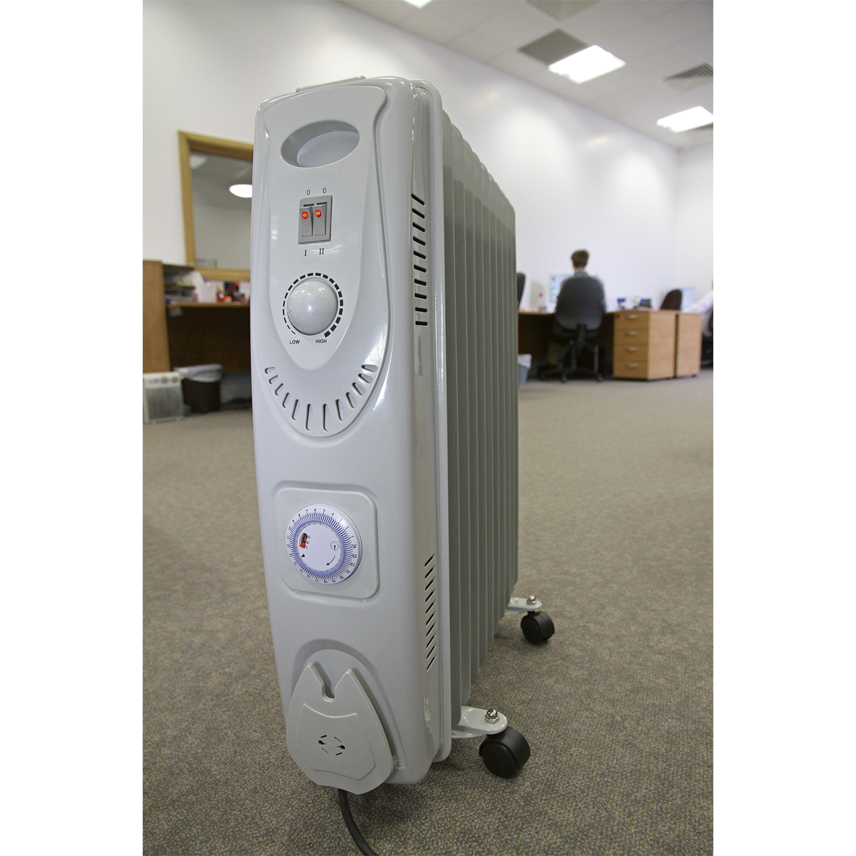 Sealey 2500W 11 Element Oil Filled Radiator with Timer RD2500T