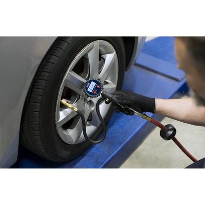 Sealey Digital Tyre Inflator with Clip-On Connector SA400