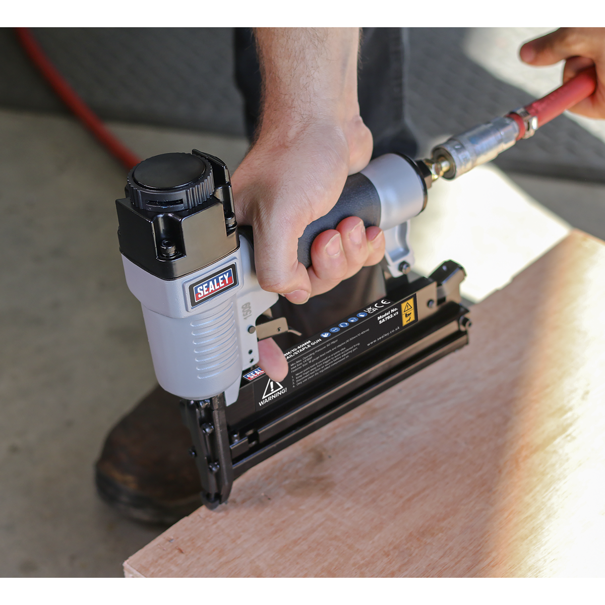 Sealey 10-50mm/10-40mm Air Nail/Staple Gun SA792