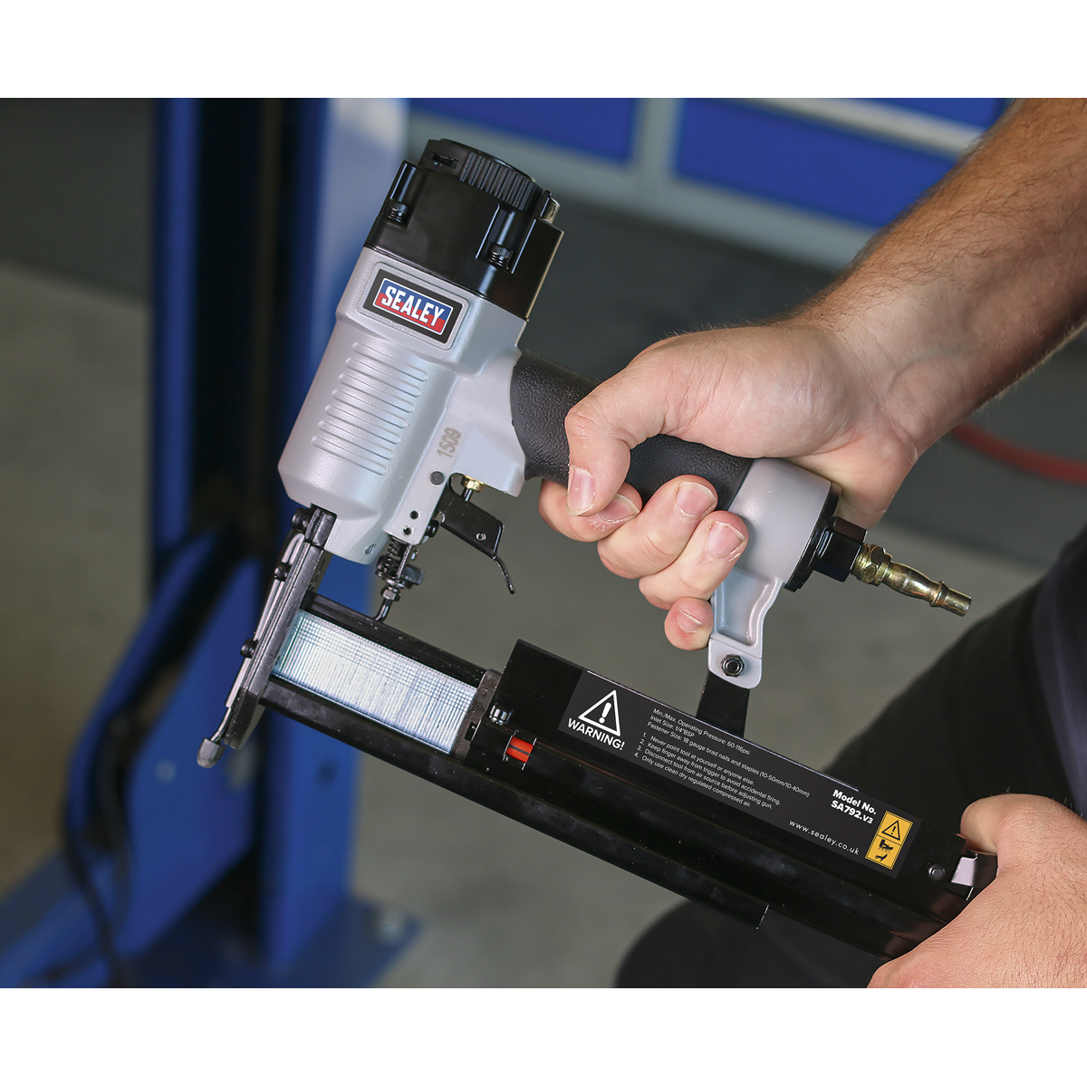 Sealey 10-50mm/10-40mm Air Nail/Staple Gun SA792