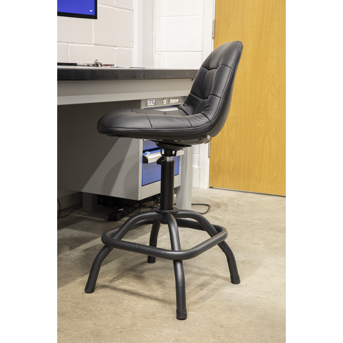 Sealey Pneumatic Workshop Stool with Adjustable Height Swivel Seat & Back Rest SCR01B