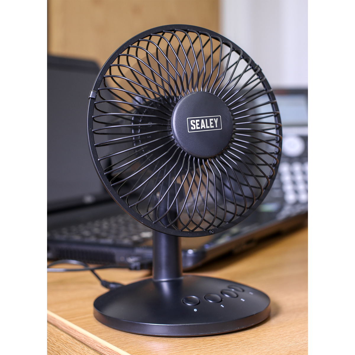 Sealey 6" Oscillating USB Desk Fan SFF6USB