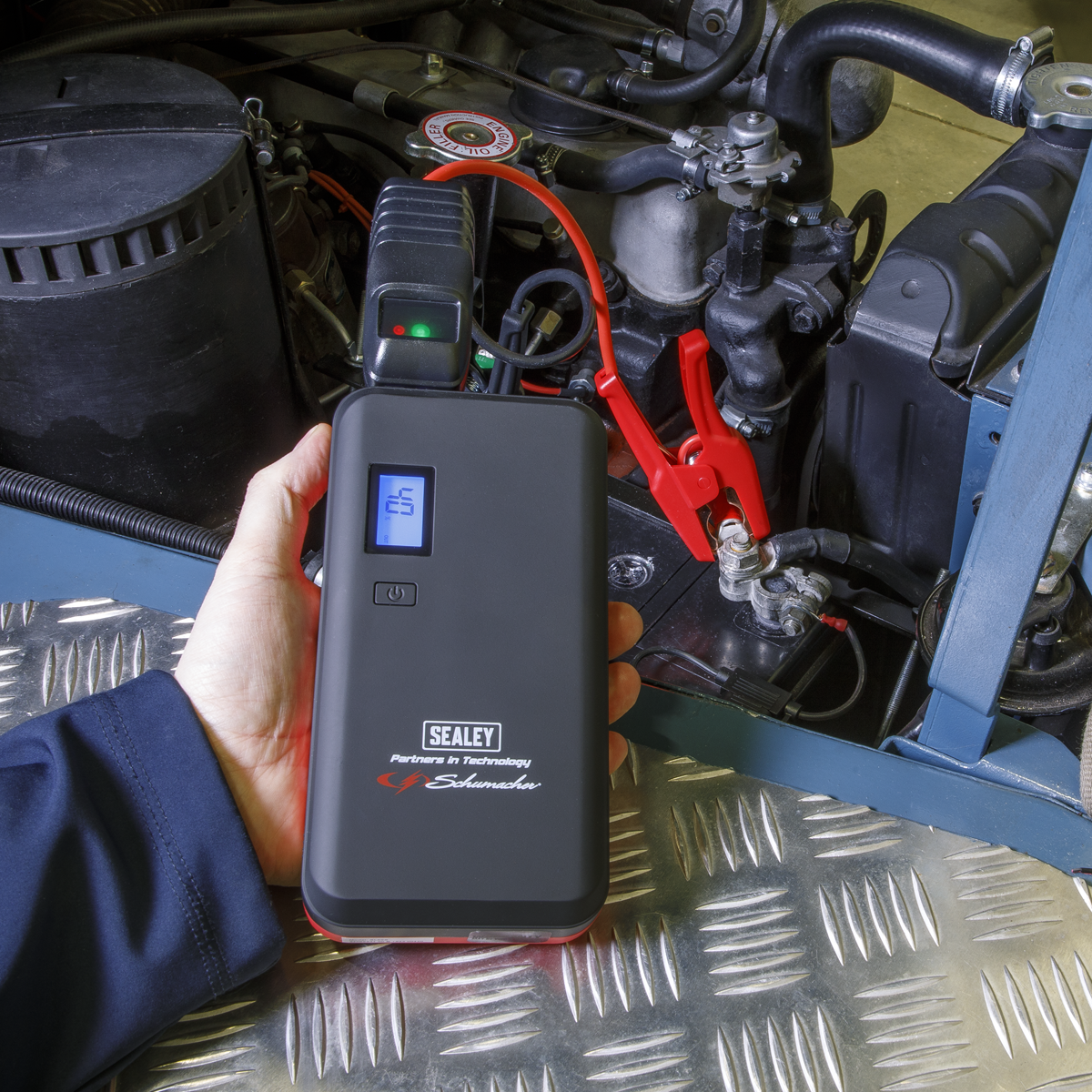 Sealey Schumacher® 1000A Lithium-ion Jump Starter Power Pack SL69S