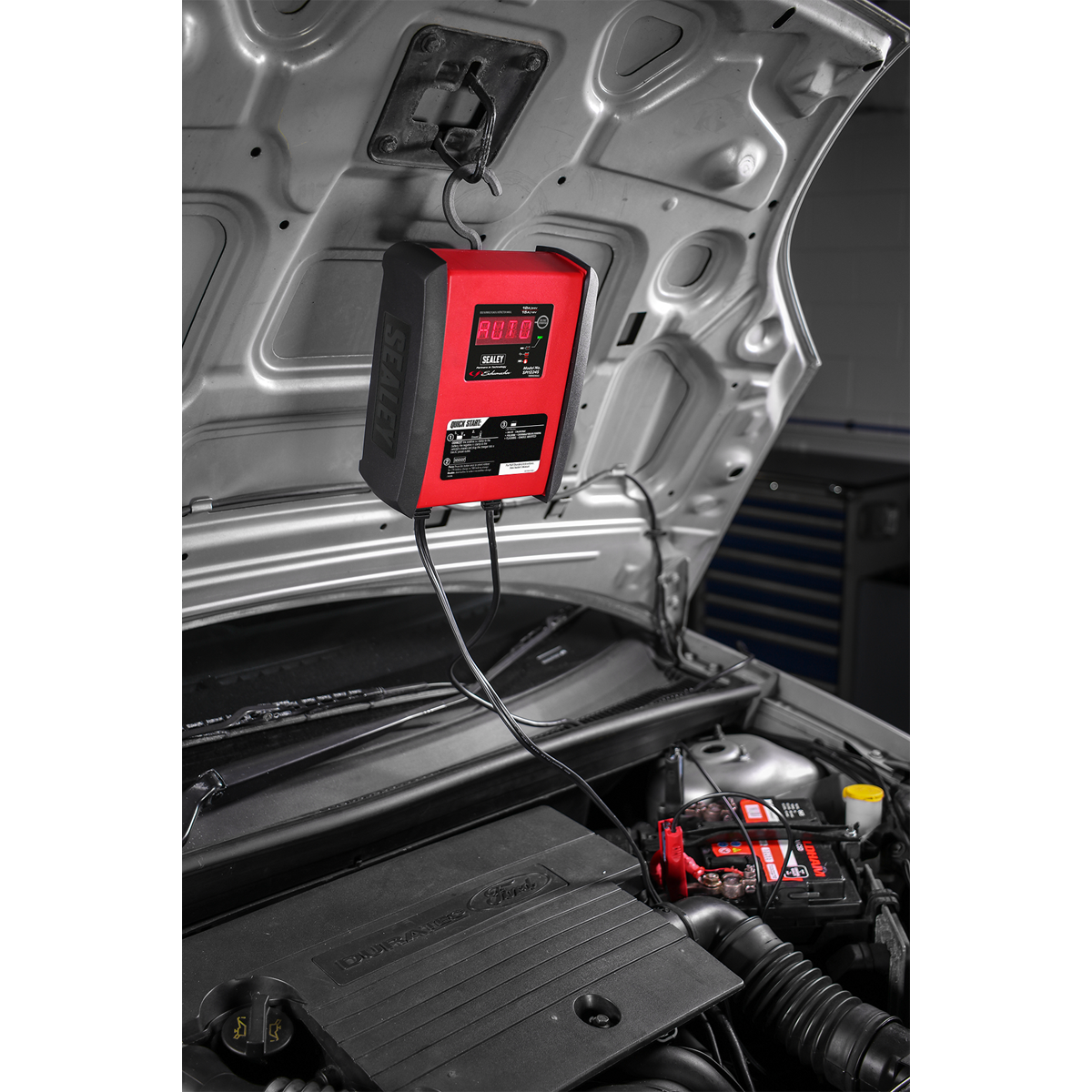 Sealey Schumacher® 15A/10A 12//24V Intelligent Battery Charger SPI1224S